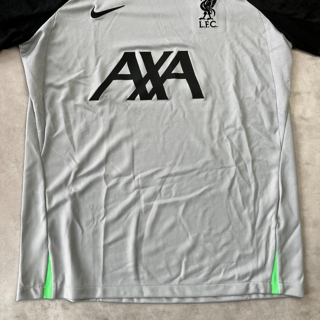 美品　NIKE　リヴァプールFC　ストライクトップ トレーニングトップAXA