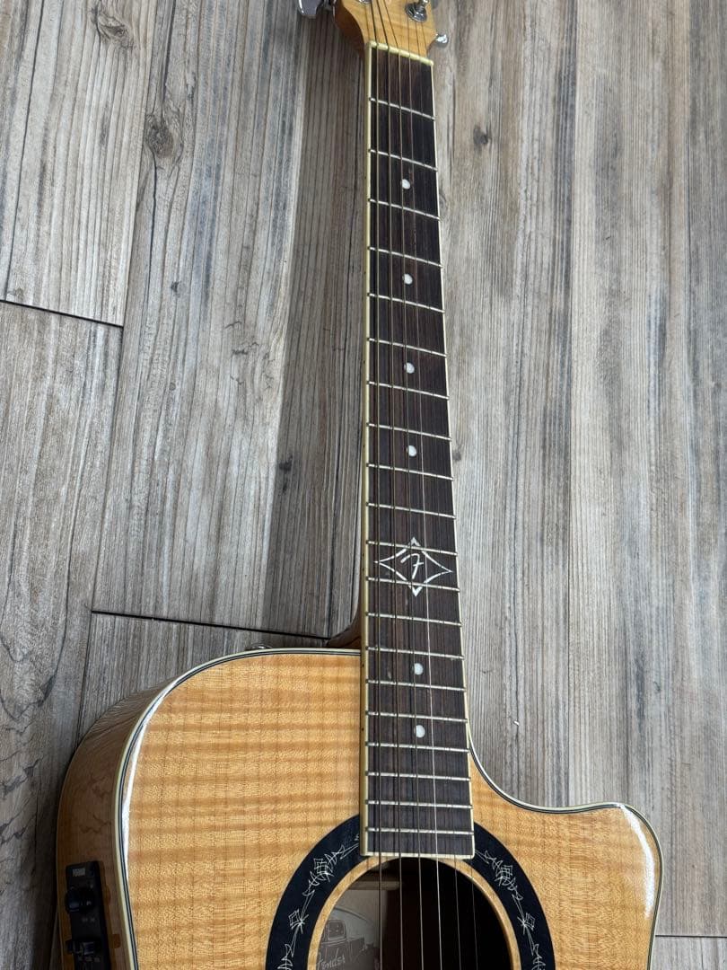 虎目レア Fender T-BUCKET-400CE Flame ＋ケース
