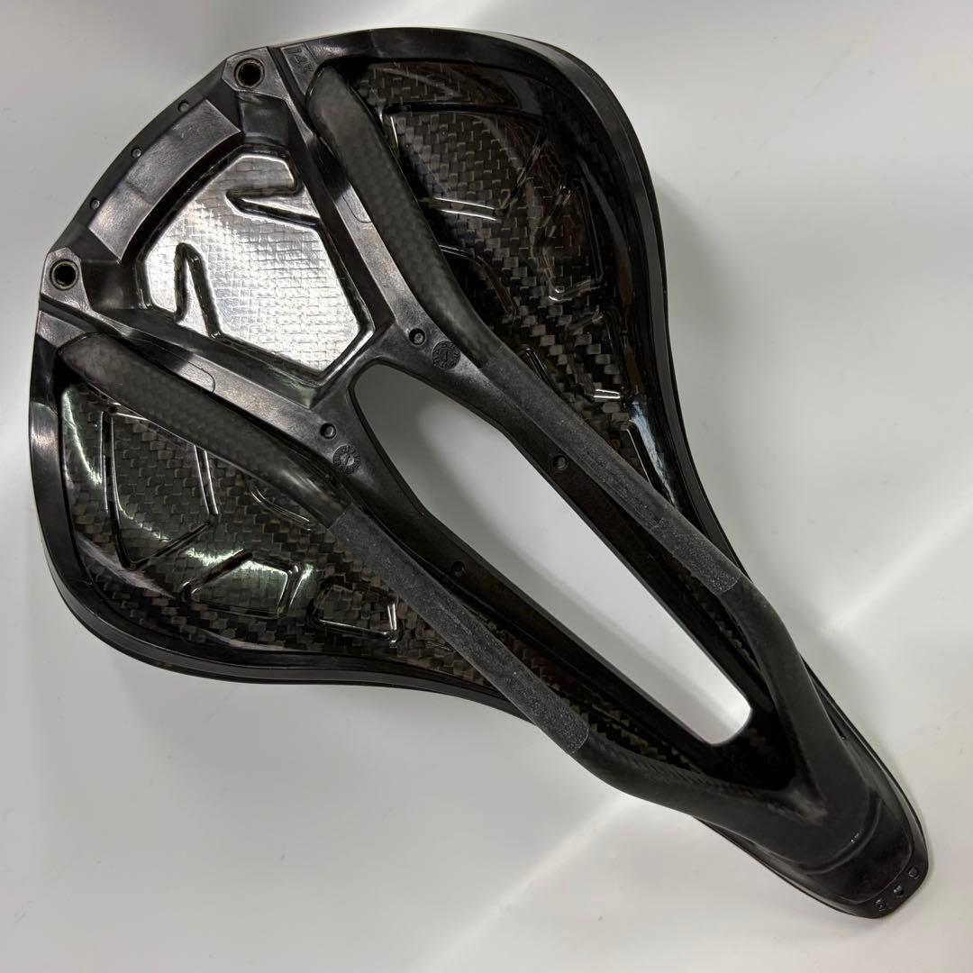 S-WORKS パワーカーボンサドル 143mm ブラック