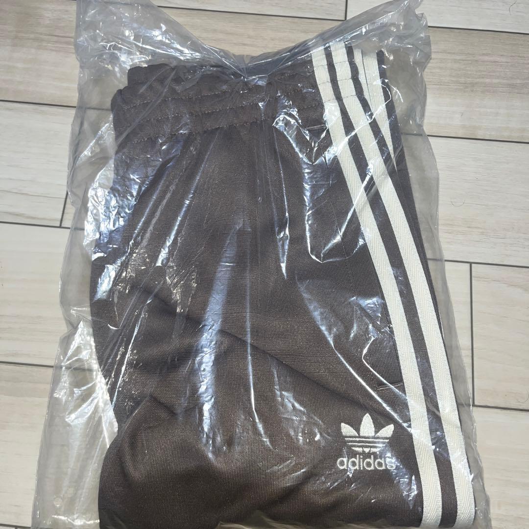 [新品]adidas アディカラー クラシックス SST トラックパンツ