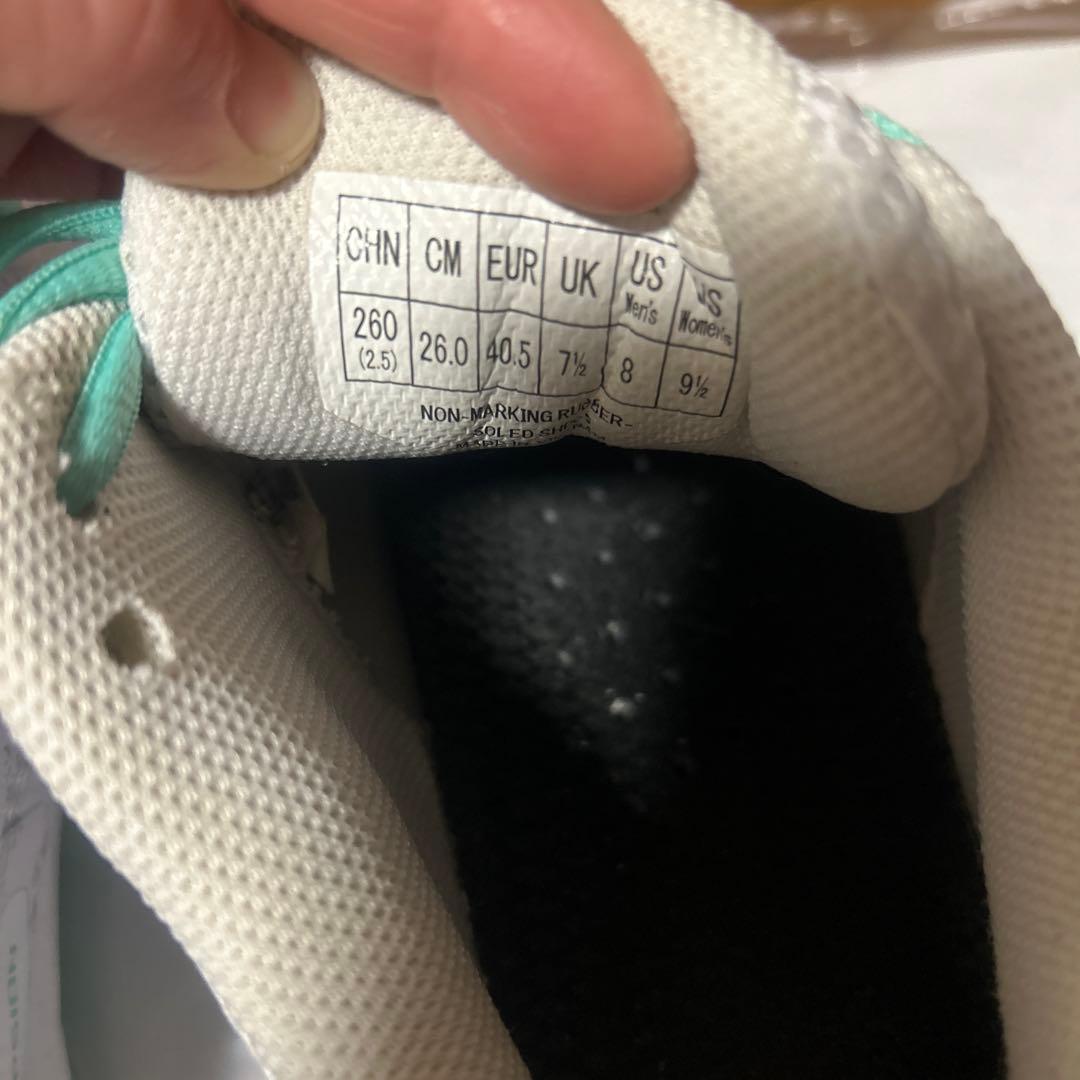GW限定セール　YONEX バドミントンシューズ ホワイト/ミント26センチ