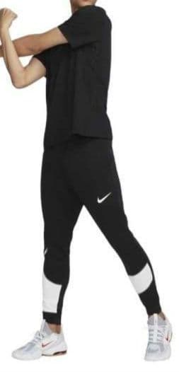 新品ナイキ(NIKE) ジャケット　パンツ セットアップ　定価18,080円