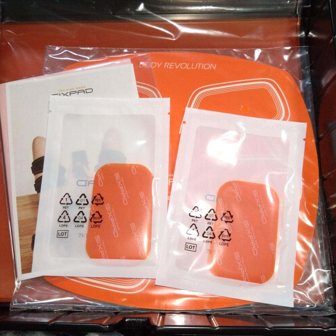 美品【純正シート付き】SIXPAD Abs Fit 2（アブズフィット2）