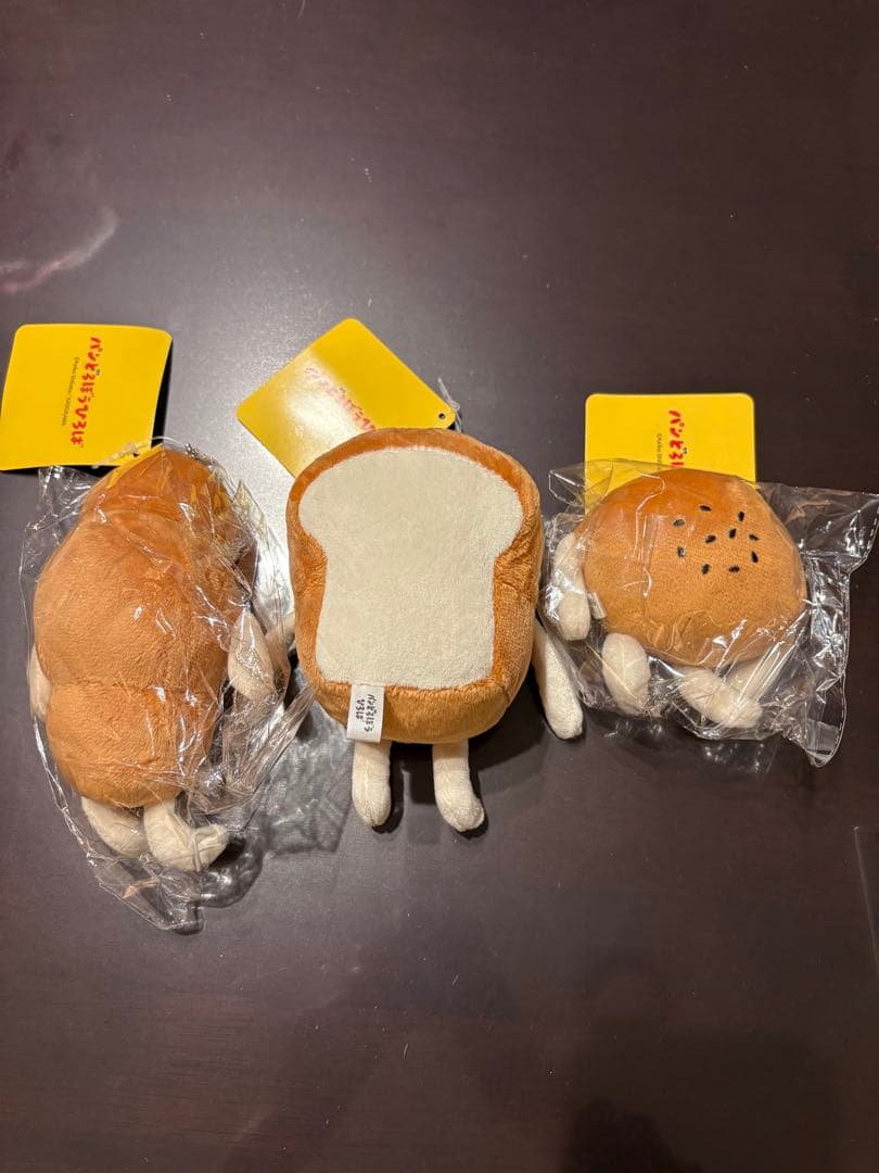 パンどろぼうひろば　しょくパン　あんパン　ロールパン