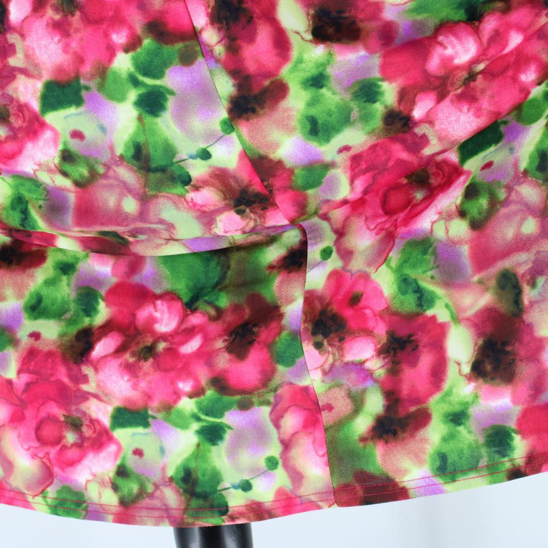 【美品 社交ダンス衣装】上下セット トップス スカート 緑 花柄 かわいい 上品