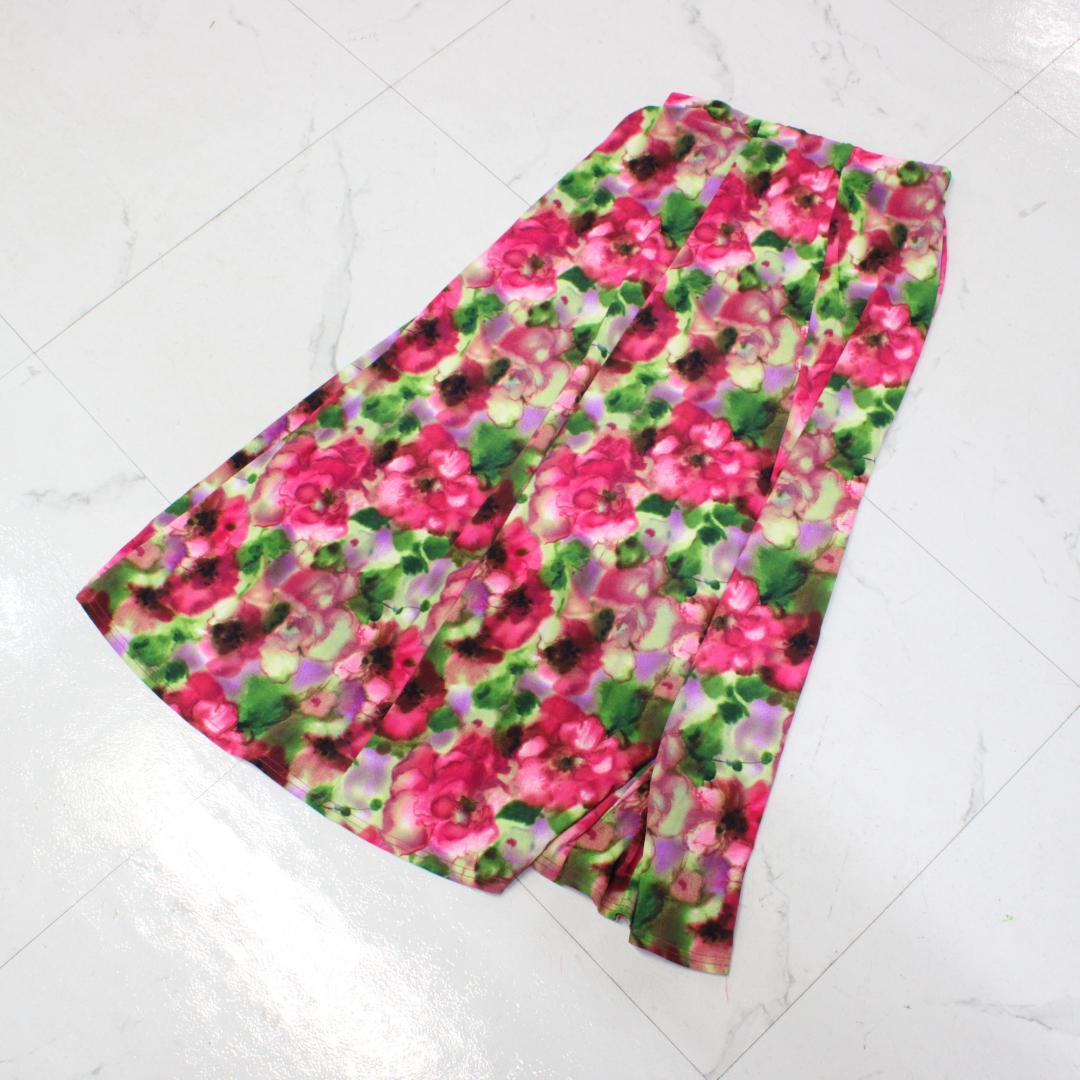 【美品 社交ダンス衣装】上下セット トップス スカート 緑 花柄 かわいい 上品
