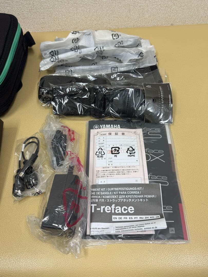 Yamaha reface DX 専用ケース、付属品付き