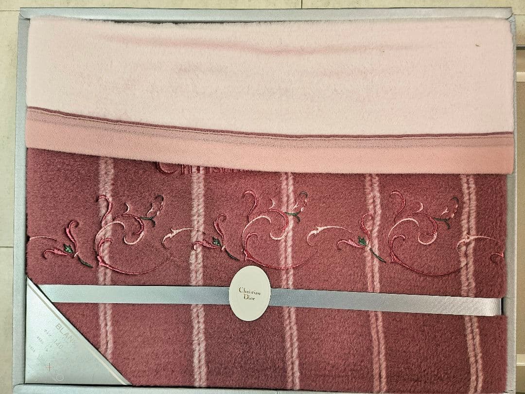 【未使用】Christian Dior ブランケット 毛布 刺繍