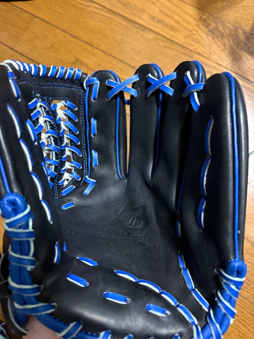 アクセフベルガード　軟式グローブ　オーダー 内野手用