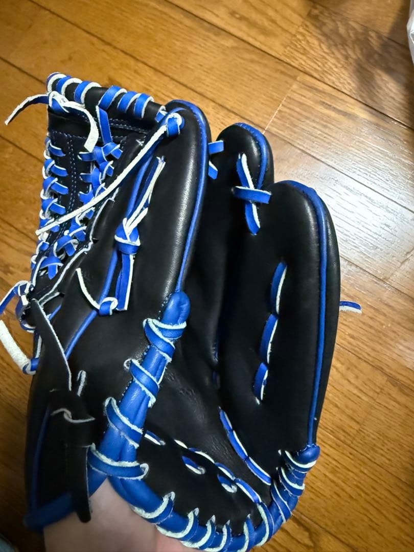 アクセフベルガード　軟式グローブ　オーダー 内野手用