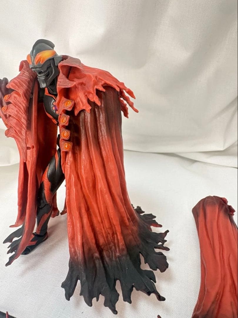 Bandai S.H.Figuarts カイザーベリアル　ウルトラマンゼロ