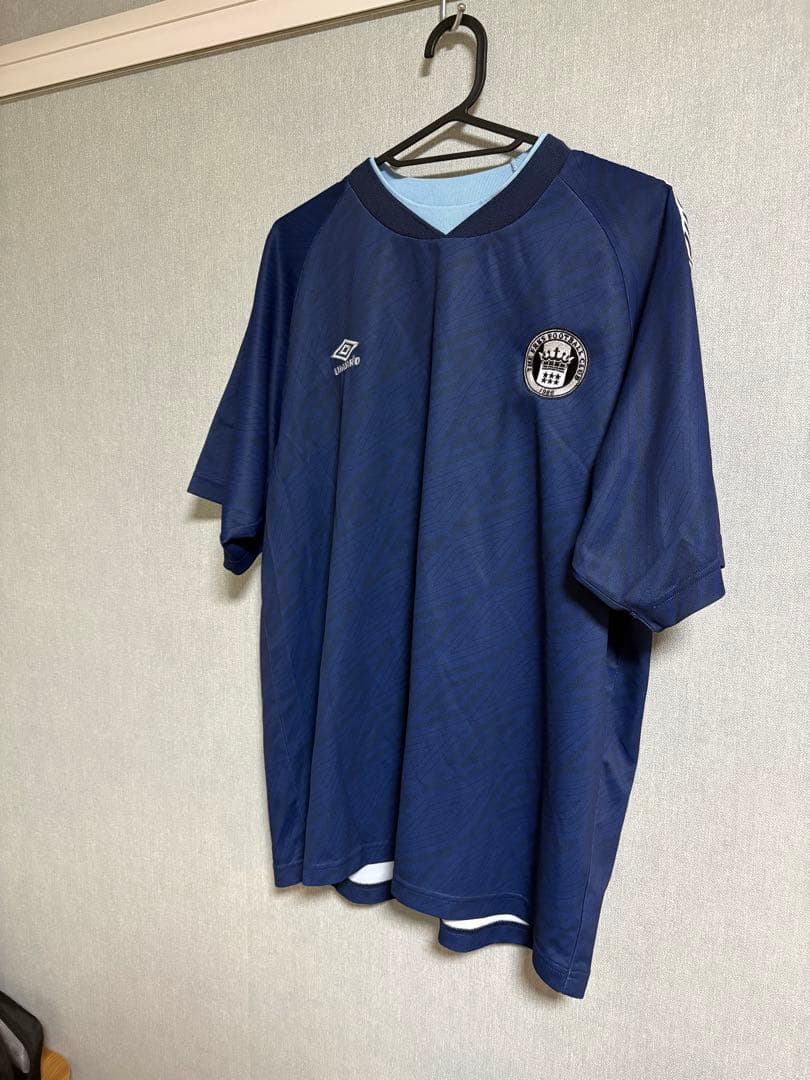Umbro ネイビー ラグランスリーブシャツ