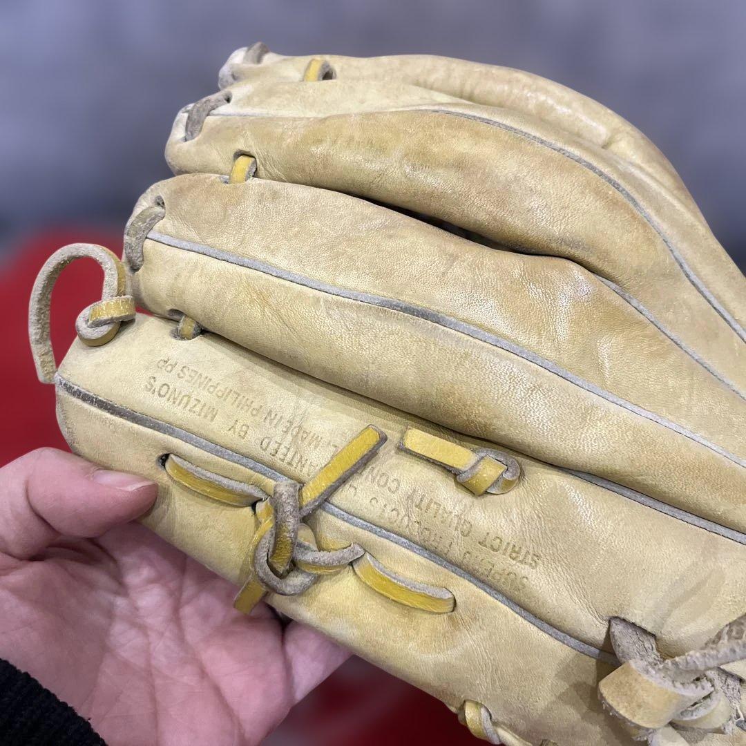 即戦力】ミズノ 軟式・ソフトボール兼用 内野手用グローブ Mizuno 赤ラベル