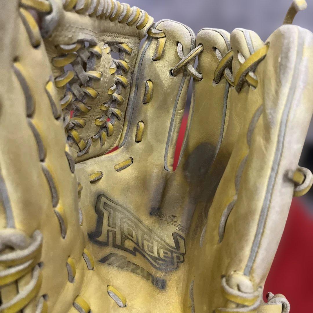 即戦力】ミズノ 軟式・ソフトボール兼用 内野手用グローブ Mizuno 赤ラベル
