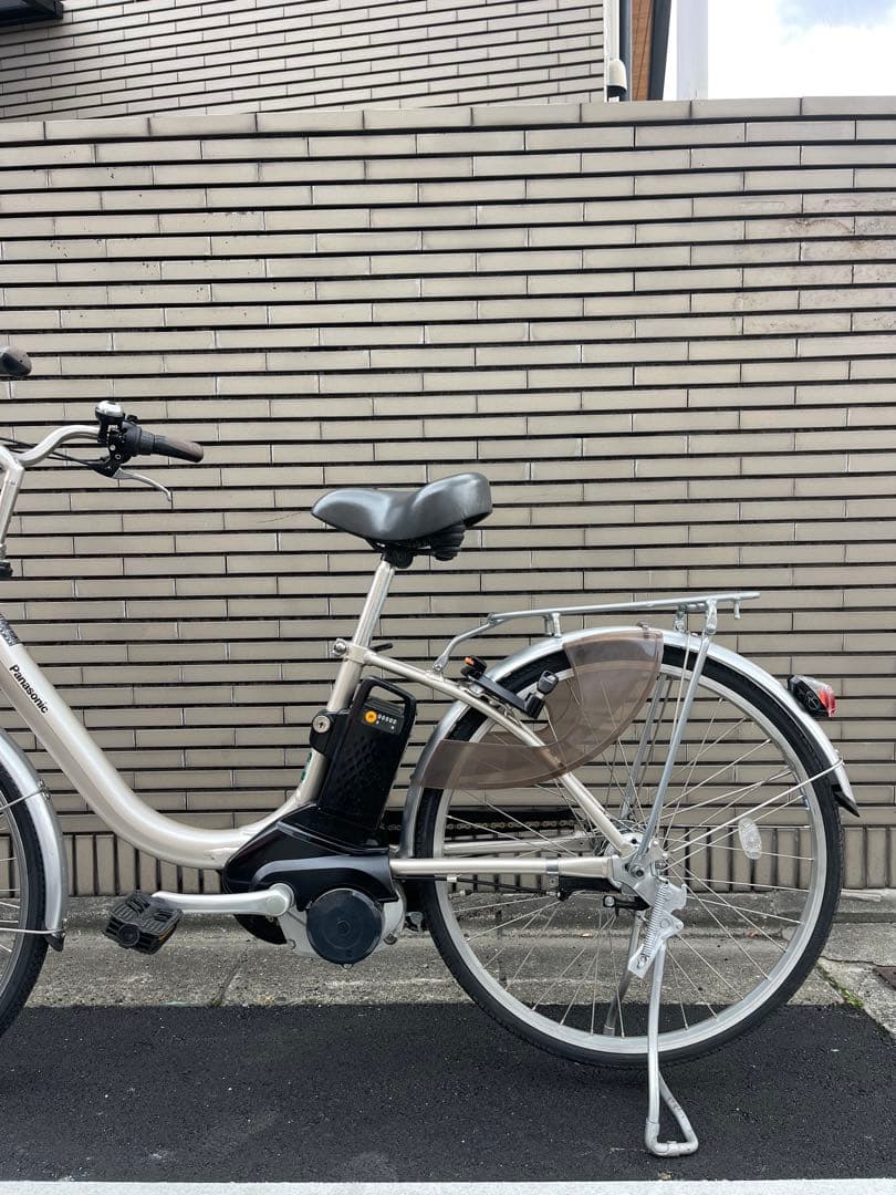 電動アシスト自転車 ベージュ 前バスケット付き