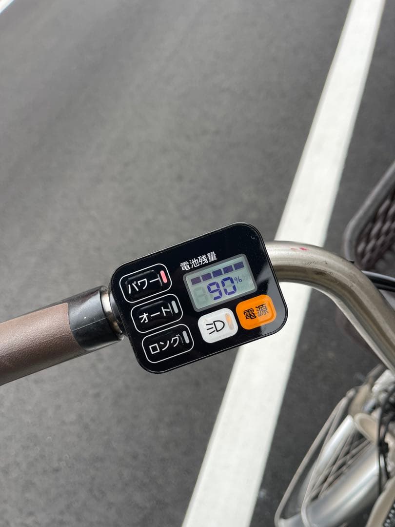電動アシスト自転車 ベージュ 前バスケット付き