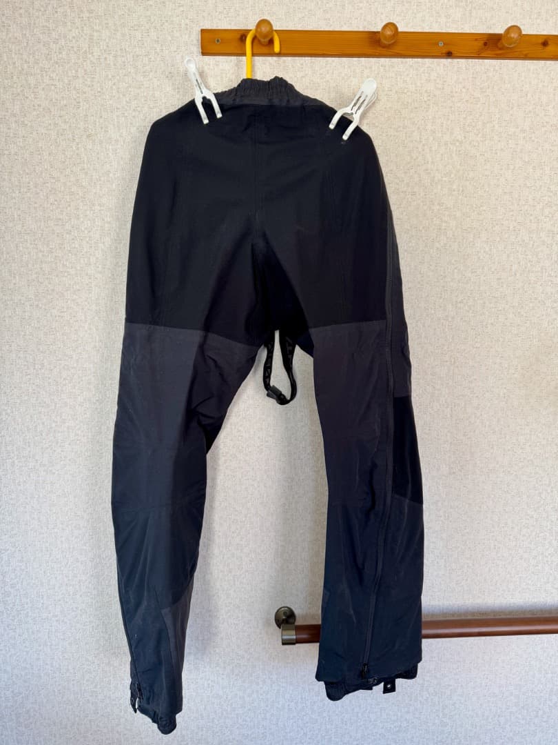 MOUNTAIN EQUIPMENT ビブパンツ（雪山可）Sサイズ ブラック