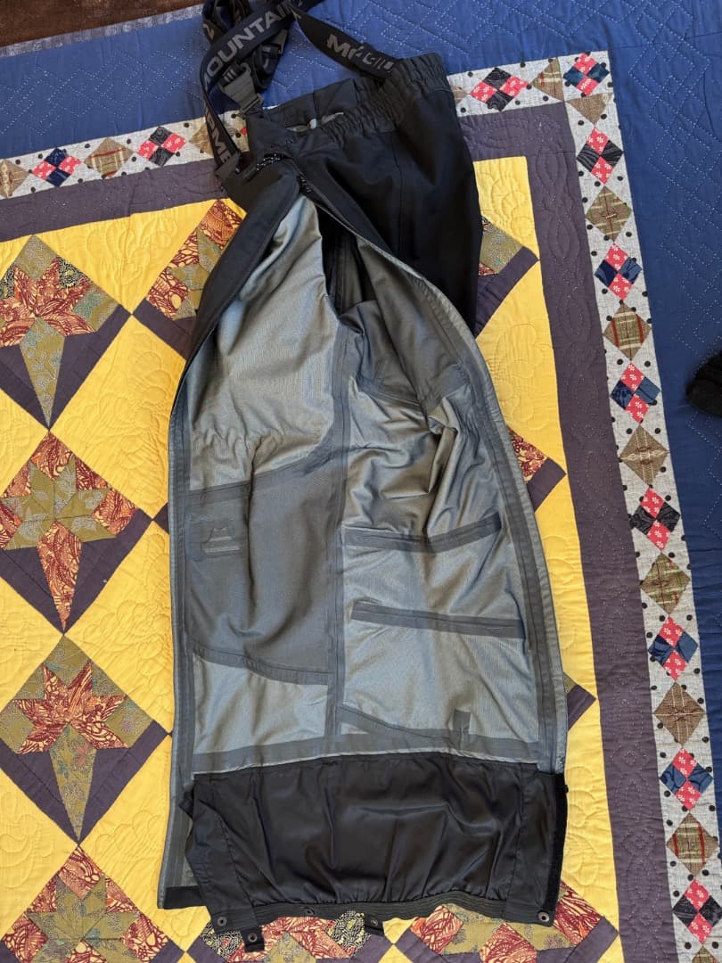 MOUNTAIN EQUIPMENT ビブパンツ（雪山可）Sサイズ ブラック