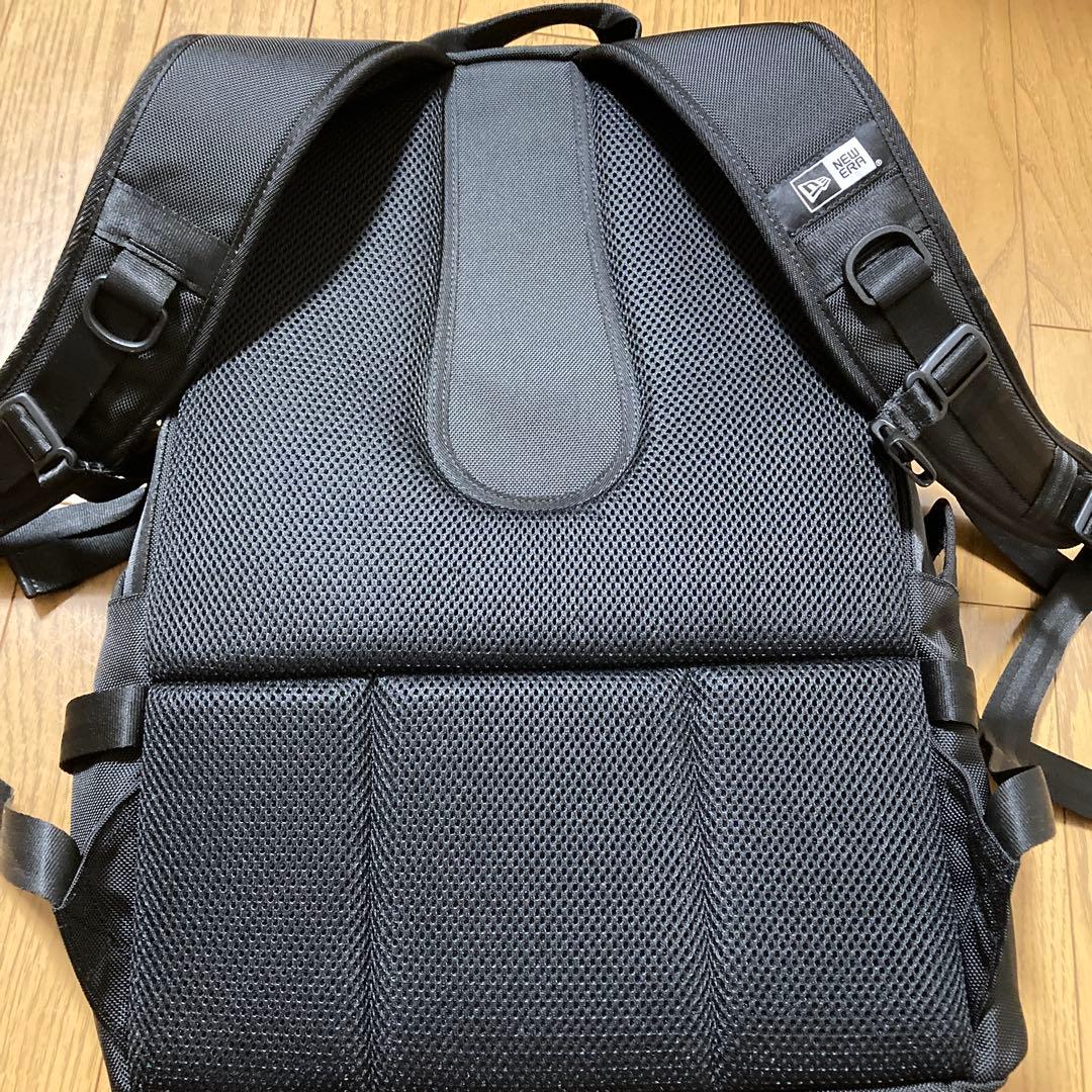 NEW ERA ロゴバックパック ブラック