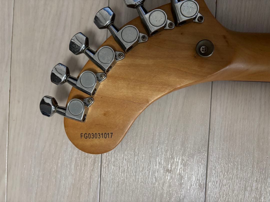 FERNANDES ZO-３　阪神タイガースカラー