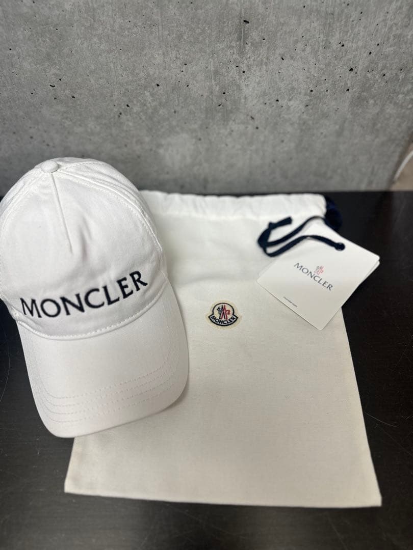 MONCLER ホワイト キャップ