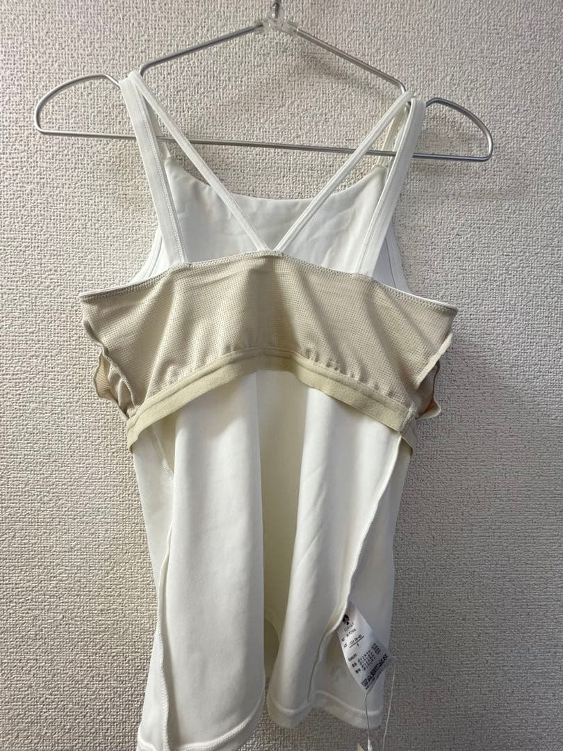 新品　SUKALA ダブルストラップタンク ホワイト　LAVA スカーラ ヨガ
