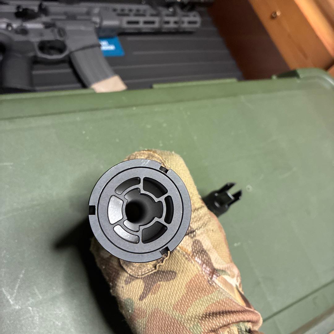 SIG SAUER SLX 5.56mm タイプ　サプレッサー
