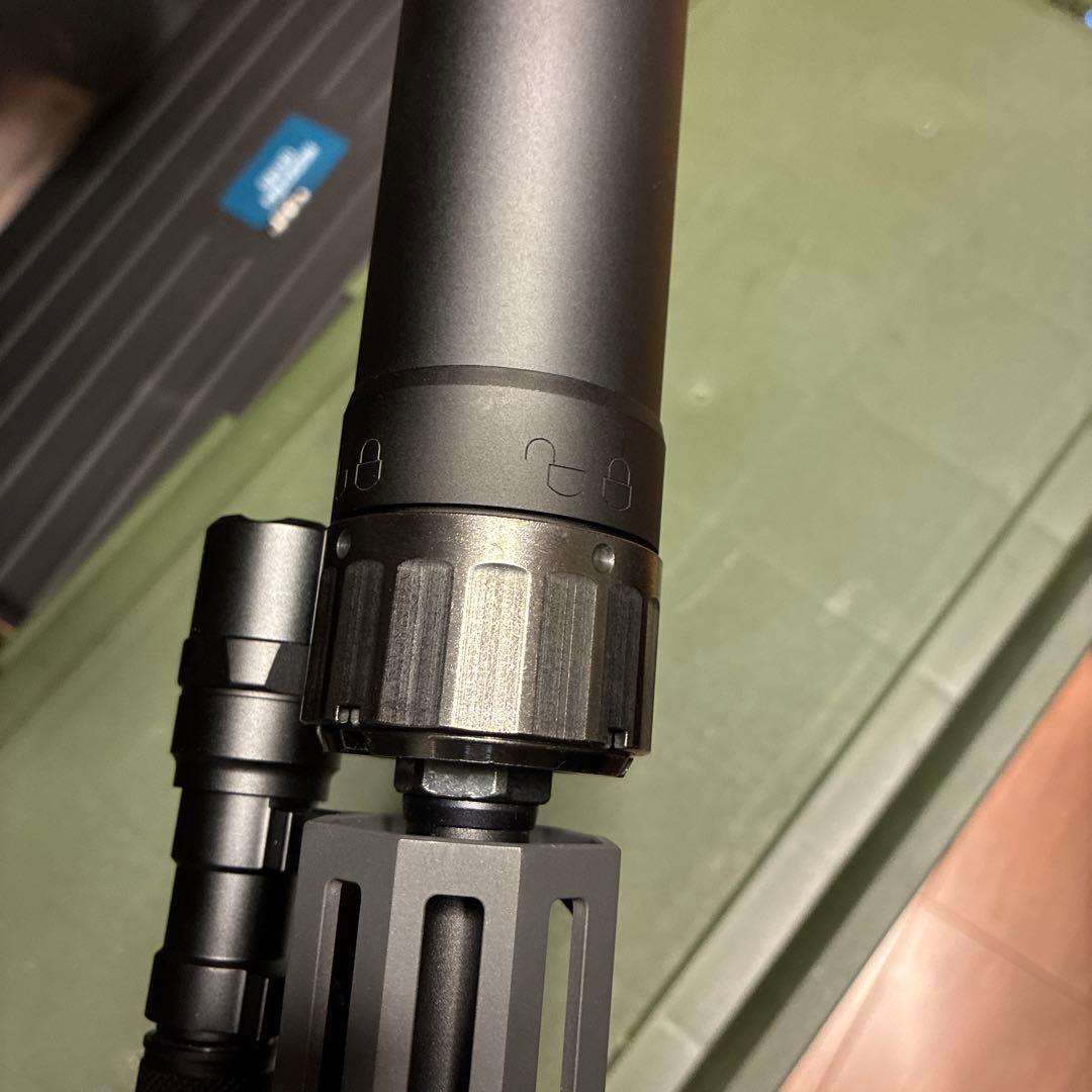 SIG SAUER SLX 5.56mm タイプ　サプレッサー