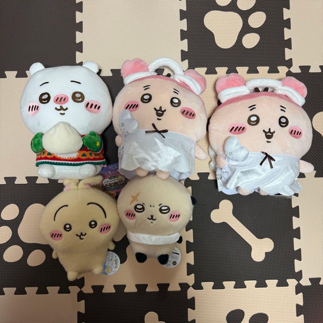 ちいかわ ハチワレ うさぎ ラッコ シーサー 古本屋 食玩 ぬいぐるみ