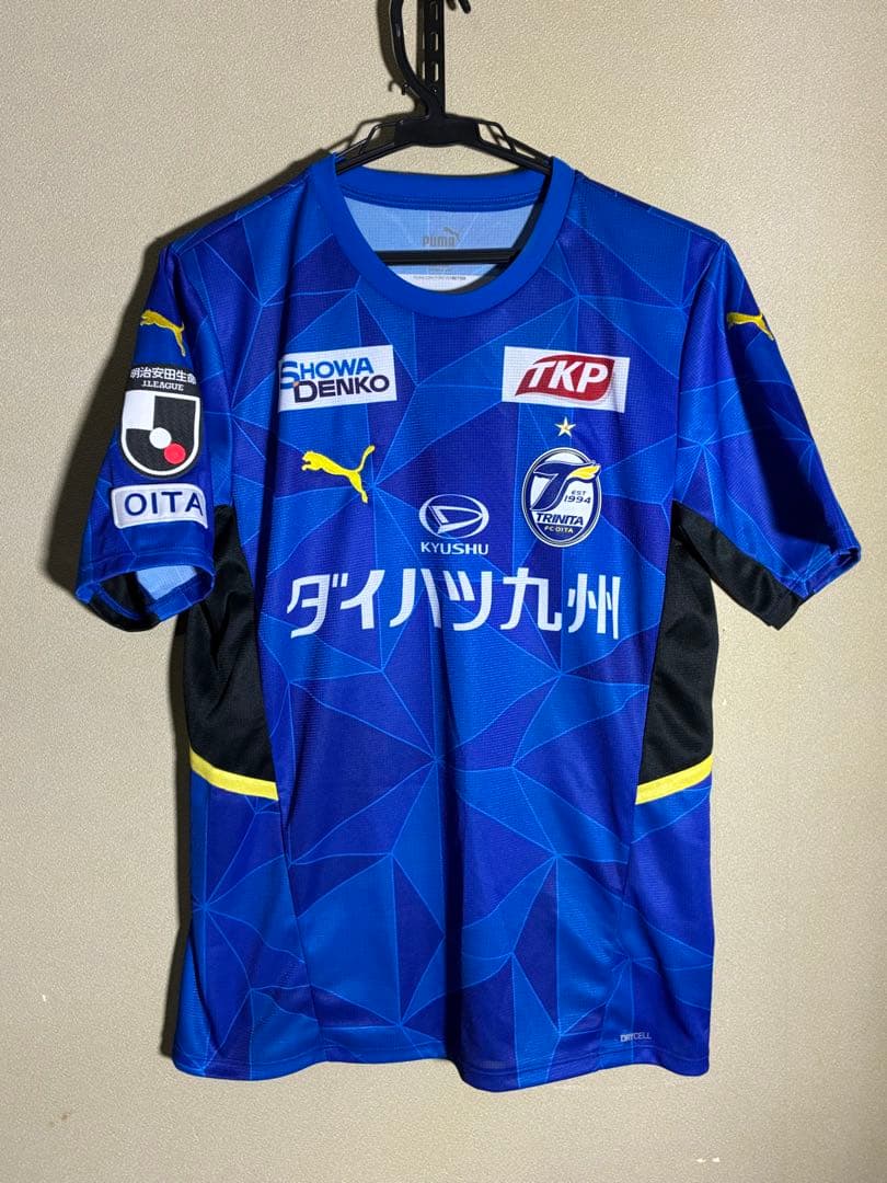 着用数回 大分リニータ PUMA製 21-22レプリカユニフォームM #24
