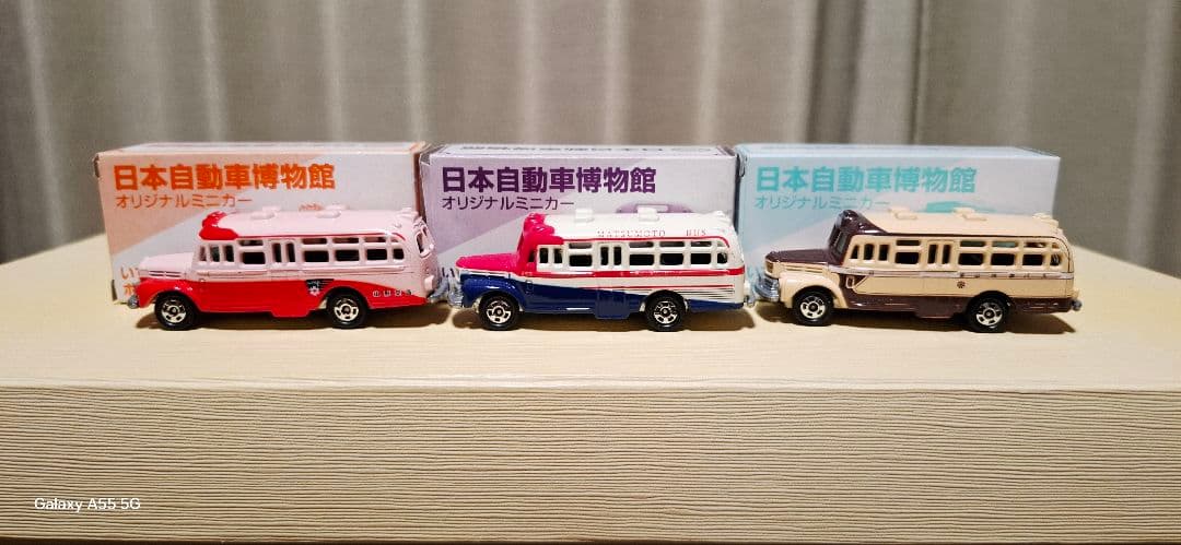 トミカボンネットバス30台まとめて
