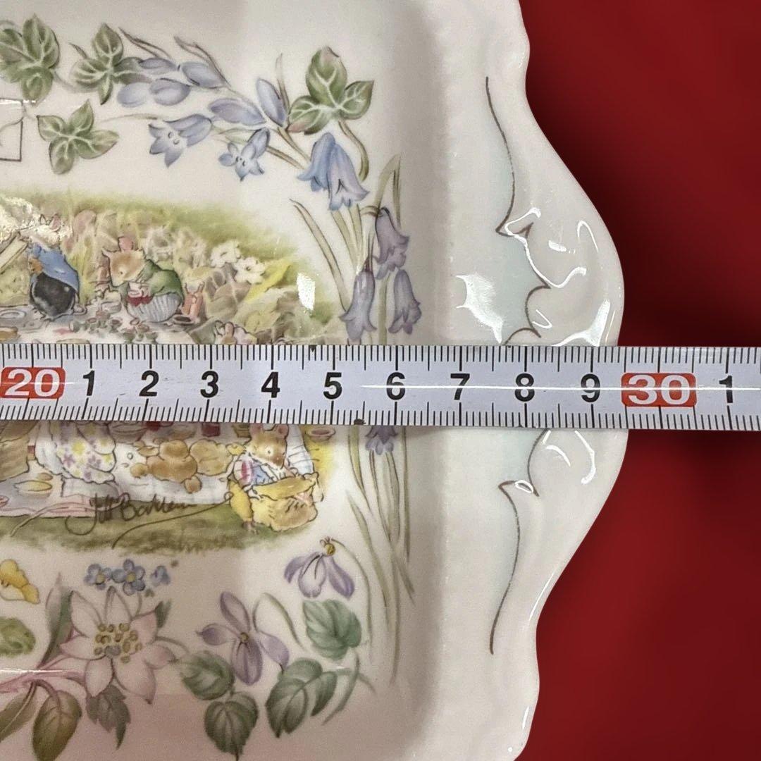 食器  