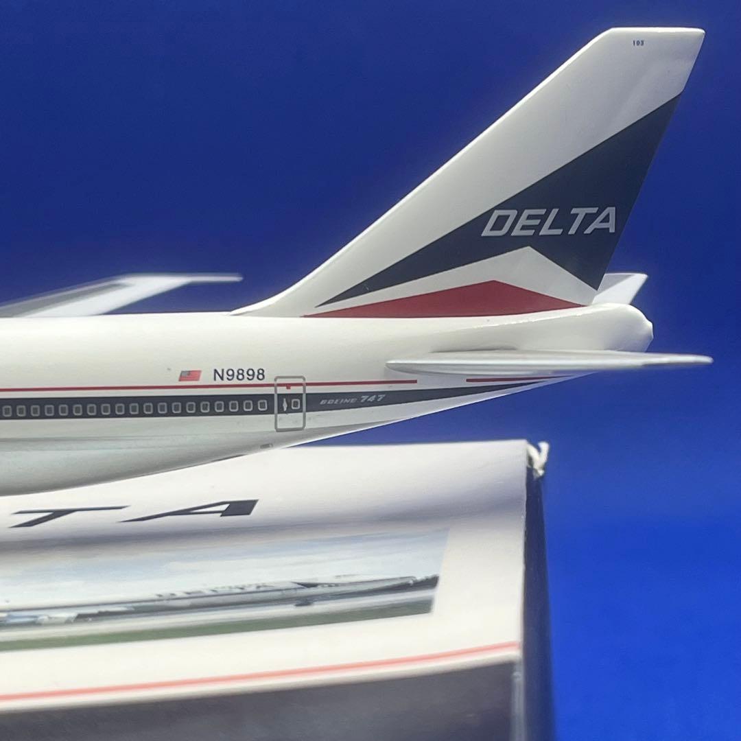 DELTA デルタ航空 747-100 N9898 1/400 モデル