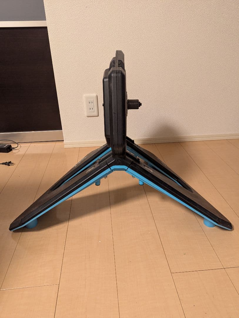 【ジャンク】TACX 「タックス」 NEO2 SMART スマートトレーナー