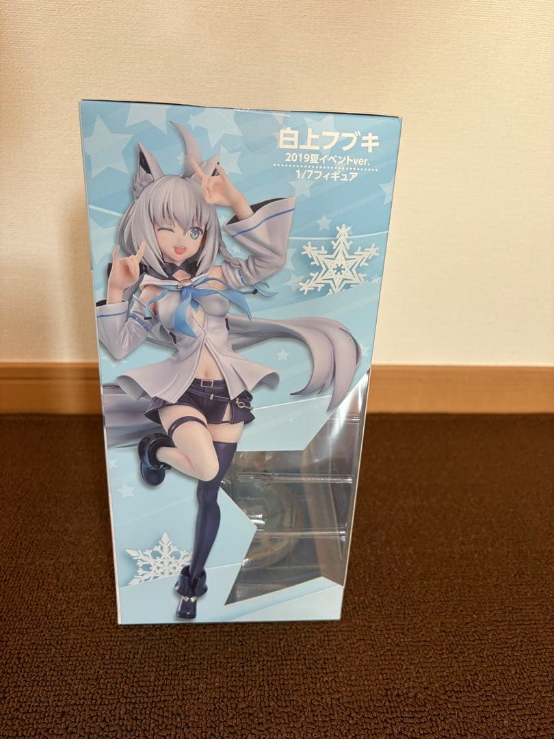 ホロライブ　白上フブキ　2019夏イベントVer. 1/7フィギュア修正台座付き