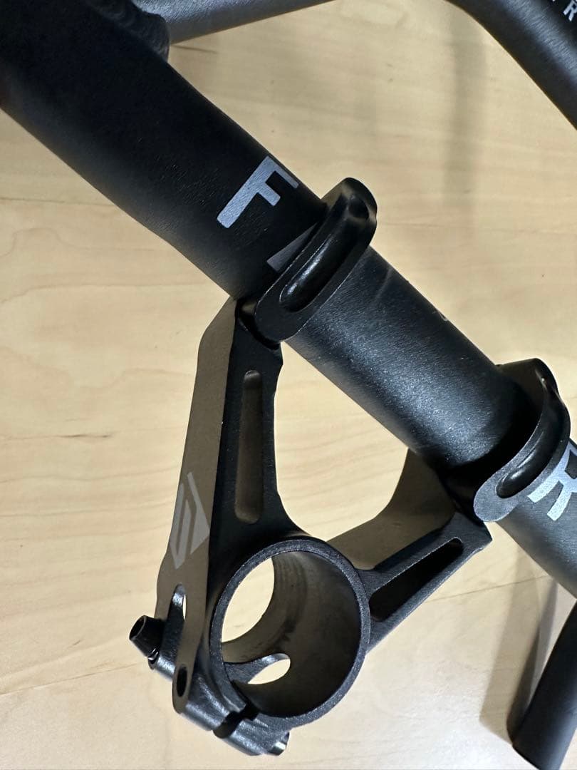RideFARR エアロ グラベルバー & 70ｍｍステムセット
