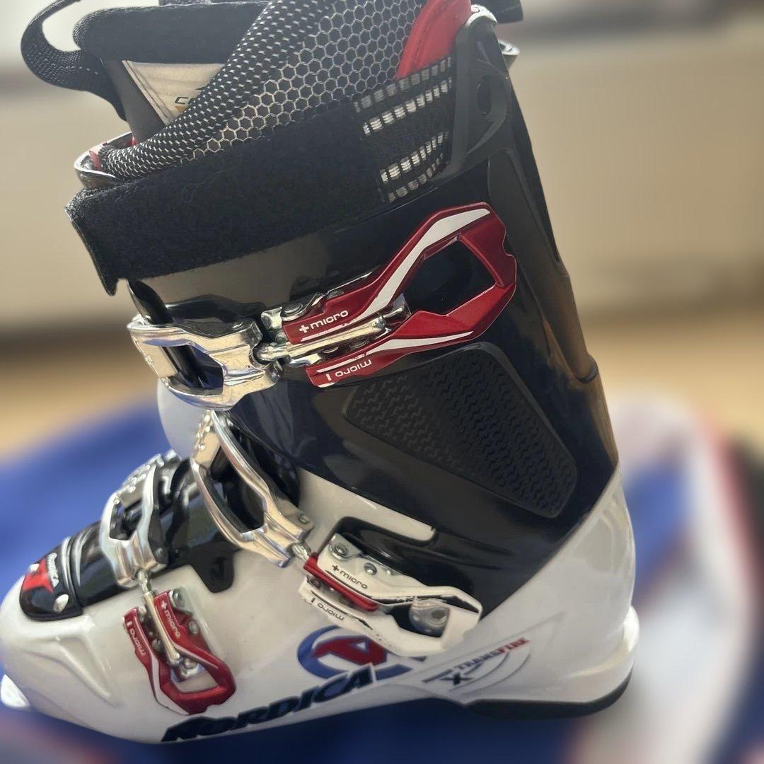 チキハ様　　NORDICA スキー履　28.5