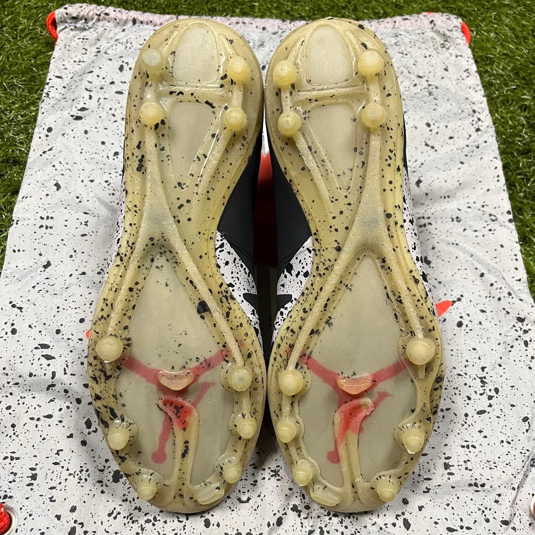 NIKE Hypervenom Phantom Ⅱ NJR FG 25cm