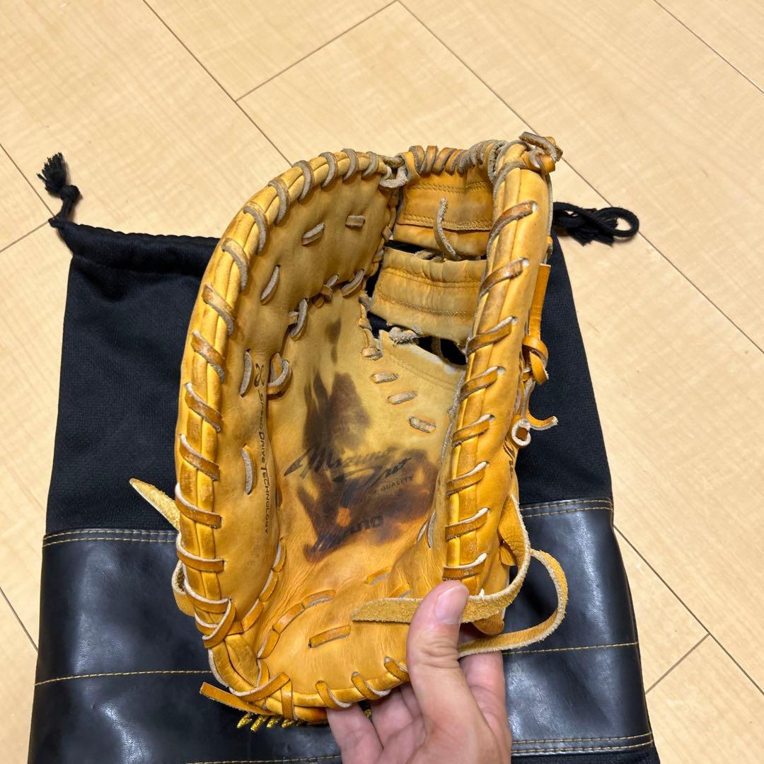 MizunoPro 硬式  ファーストミット　左利き用　収納袋付き