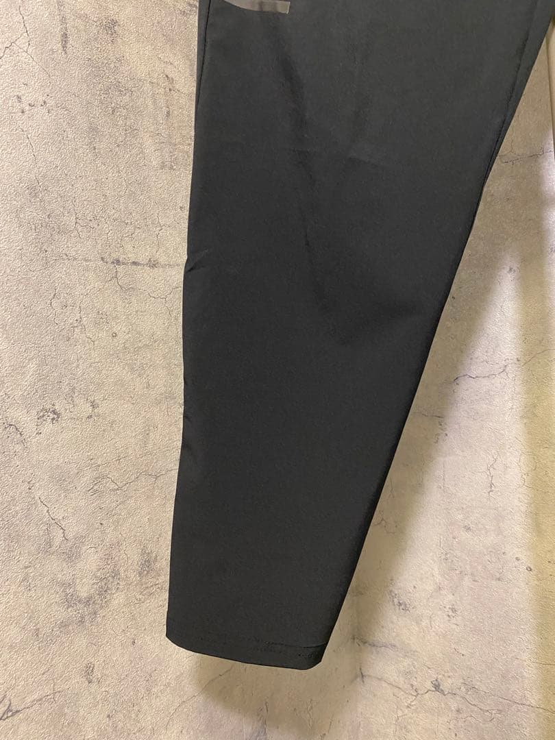 New Balance 黒 ジョガーパンツ　トレーニングパンツ 送料込