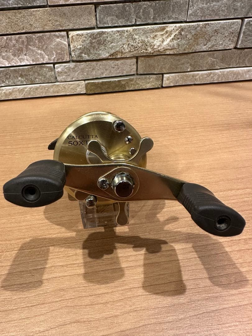 SHIMANO シマノCALCUTTA カルカッタ50XT 右ハンドル