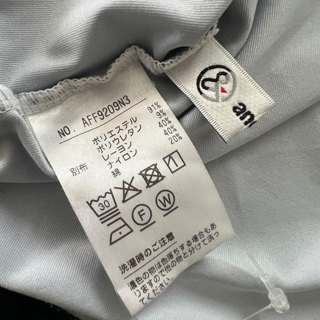 and per se アンパスィ　レース　モックネック　長袖シャツ　ゴルフ　ロゴ