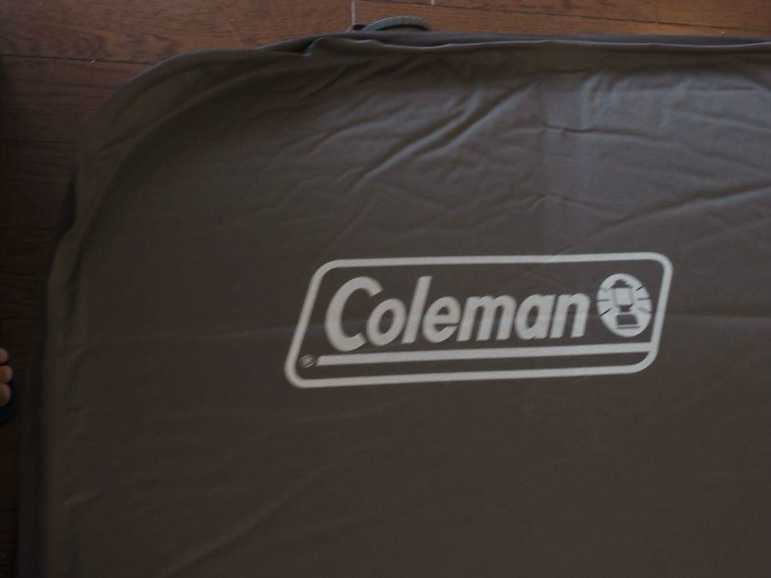も*ゅ様 Coleman キャンパーインフレーターマットハイピーク　ダブル　シー