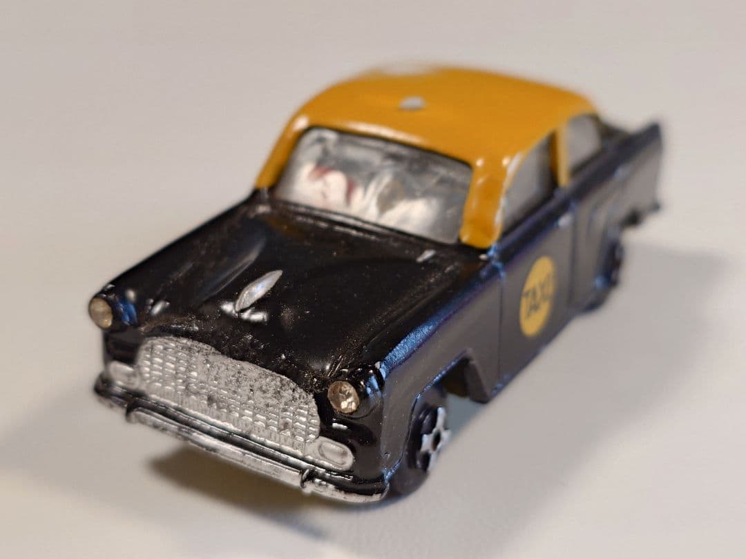 ミニカー Maxwell Ambassador Yelkew Cab