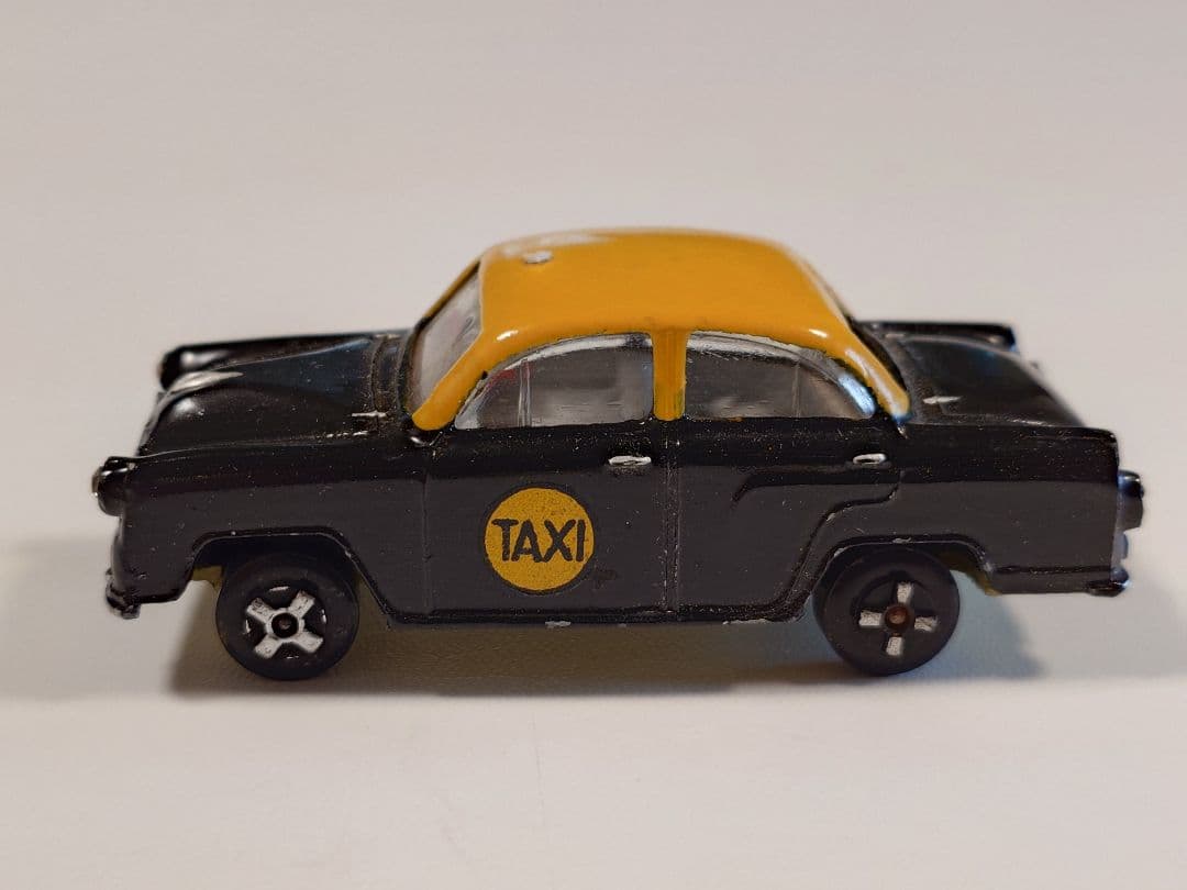 ミニカー Maxwell Ambassador Yelkew Cab