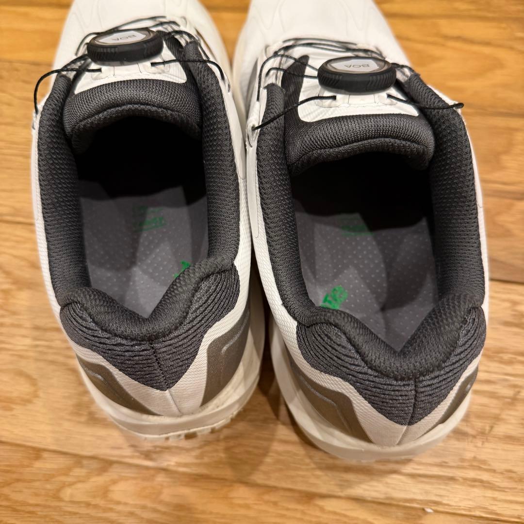 new balance FuelCell 1001 V5 スパイクレス