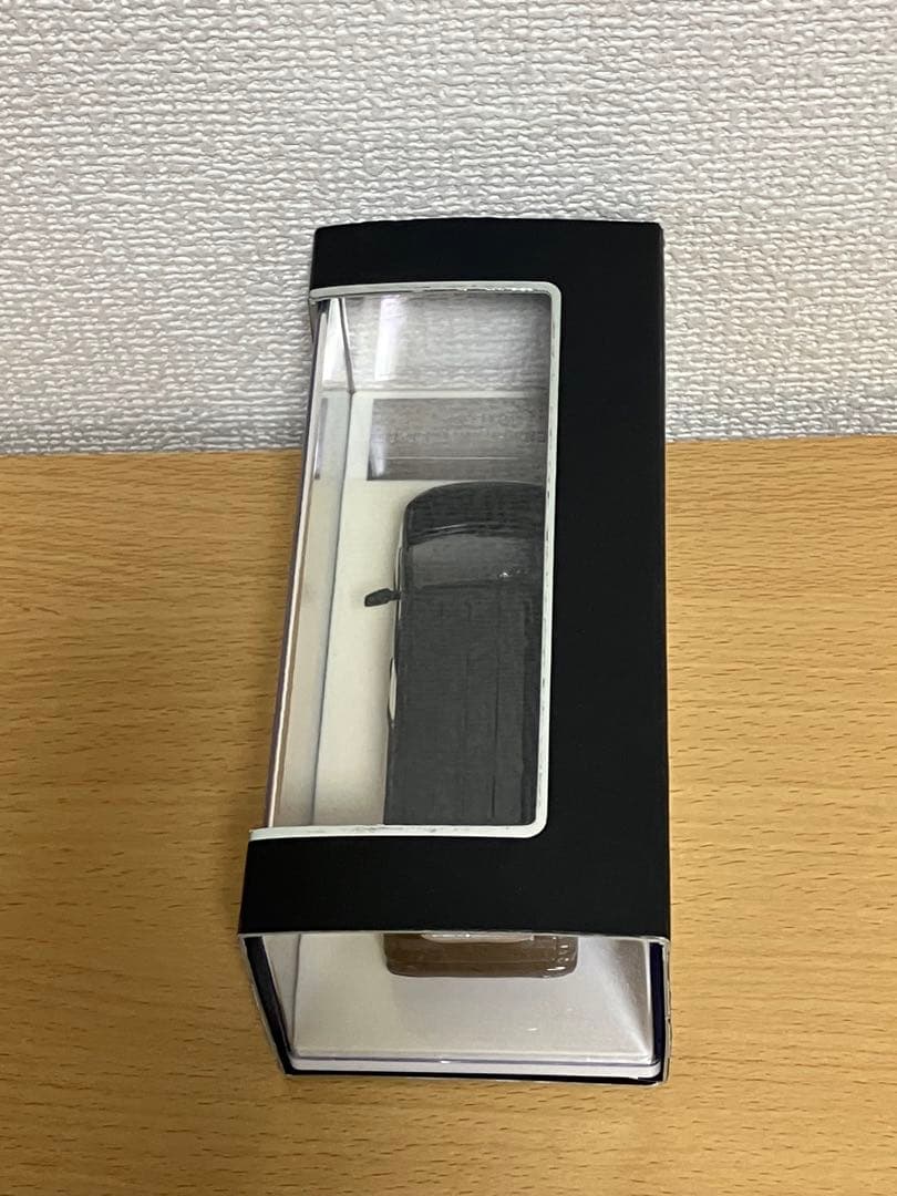 WIT’S 日産セレナ　ハイウェイスター　C26　ミニカー　カラーサンプル