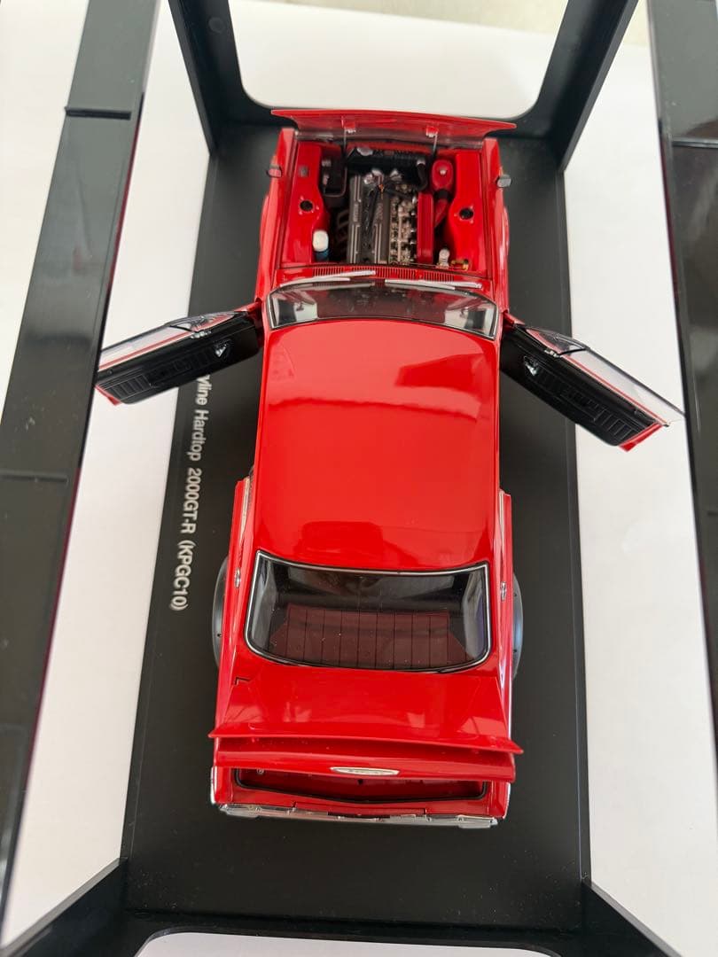 ミニカー 18/1 Nissan Skyline 2000GT-R (KPGC10)