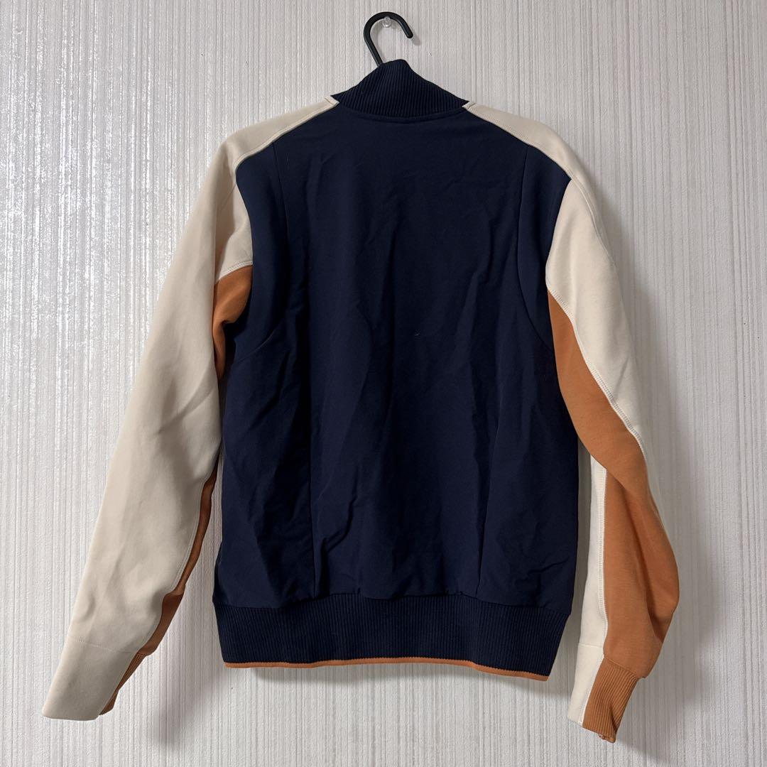 adidas VRCTジャケット FWT37 スポーツウェア Man着用