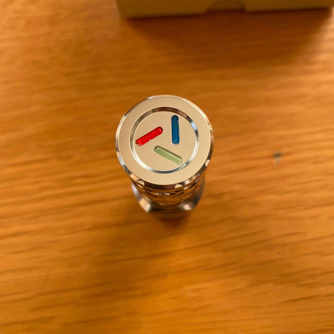 新品 LUMINTOP W3 LEP COB 距離700m フラッシュライト